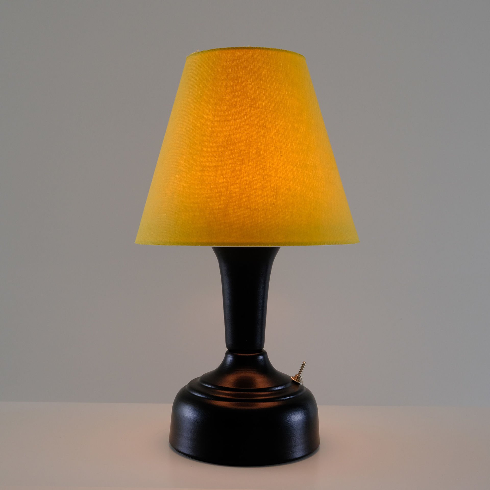Masa Üstü Pilli Armatür B-125-SY